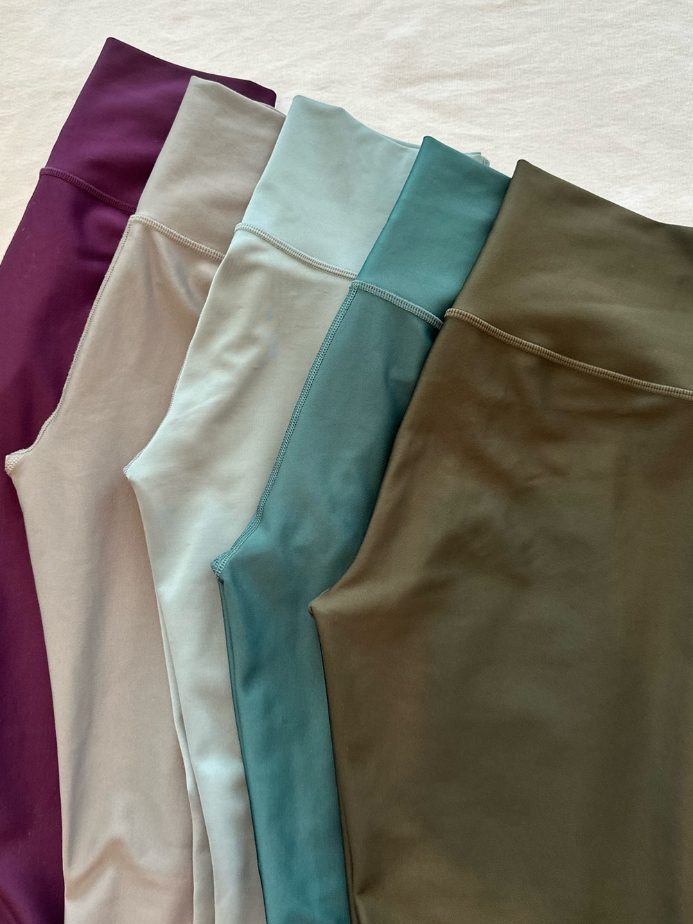 ALO Yoga High-Waist Leggings in Teal